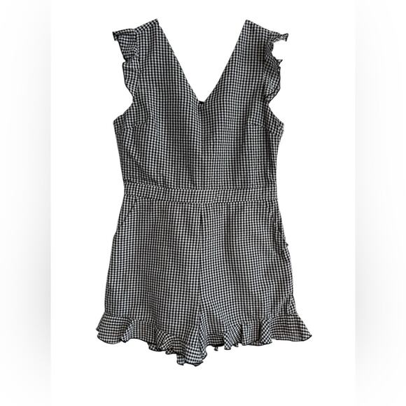 Black and White Gingham Cotton Ruffle Frill Feminine Romper- M - Picture 2 of 12
